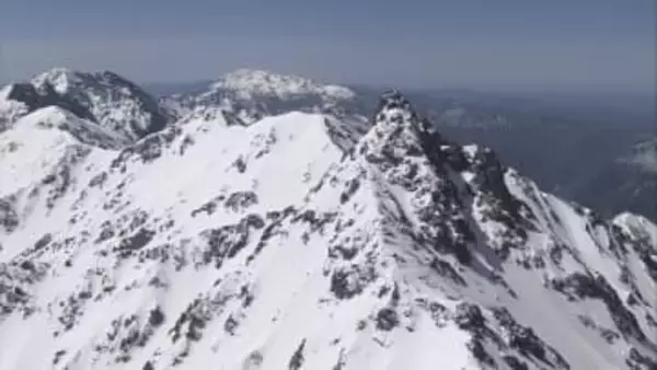 長野県白馬村の山中で雪崩に巻き込まれ･･･外国籍の男性1人と連絡取れず　3人パーティー　バックカントリーでスノーボードで滑走中　知人を介して救助要請　警察などが26日朝から捜索予定