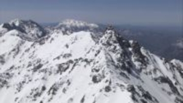 長野県白馬村の山中で雪崩に巻き込まれ･･･外国籍の男性1人と連絡取れず　3人パーティーでバックカントリーでスノーボードで滑走中　知人を介して救助要請　警察などが26日朝から捜索予定