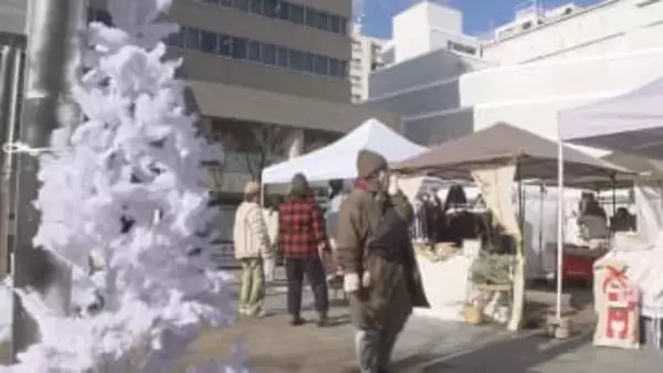 松本市街地に再びにぎわいを「松本クリスマスマーケット」開幕  焼き菓子やクラフト雑貨などの店並ぶ　ステージでは音楽やダンス・お笑いも