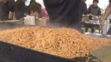 伊那のご当地グルメ“ローメン”楽しむ　高校生以下には無料で振る舞い　「70年食べて続けてきたから、これがないと生きていけません」【長野】