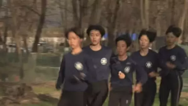 全国高校駅伝・女子　長野東が2年連続3回目の優勝　大会歴代2位のタイム　1時間6分30秒　男子は佐久長聖10位　長野日大31位