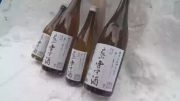 戸隠神社中社で熟成！？戸隠の雪中酒・雪かくしそば　雪の中で春を待つ【長野】