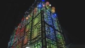 約６万球のLEDで社屋彩る「子どもたちに夢を」【長野】