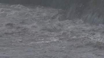 前線の影響で長野県内も雨　交通機関の影響広がる　飯田線や大糸線など運転見合わせ　小中学校・高校合わせて15校が休校　9日夜遅くにかけて土砂災害へ厳重警戒を【長野】