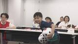 「「将来、投資とかするかな」円高・円安はどう決まる？　サイコロゲームで楽しく学ぶ為替の仕組み　証券会社がお金の教室を初開催【長野】」の画像1