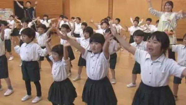 魔法の言葉は「リサイクル！」　園児が歌って踊って…ごみの分別と食べ残しゼロを学ぶ【長野・松本市】