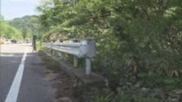 大町市の県道で車が橋の欄干に衝突　車に乗っていた女性（82）が重体　運転の息子（56）は重傷　現場は見通しの良い下り坂の直線道路【長野】