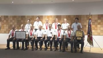 【高校野球】長野大会で2連覇  松商学園が県庁を表敬訪問　夏の甲子園へ「必ず日本一に！」活躍誓う
