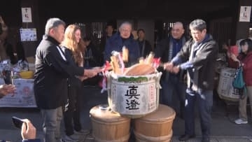 諏訪市の酒蔵で新酒祭　今年の新米で作られた日本酒の完成と出荷を祝う【長野】