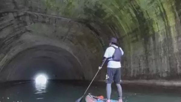 迫力の岩肌に…緑に囲まれたトンネル　信州この夏のおすすめスポット　SUPで2時間の水上ツアー　体を動かしたら長野市信州新町のソウルフードを【長野】