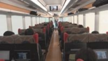 信大生が列車内でプレゼン！「推し活とのコラボが効果的では…」鉄道を軸とした観光事業の提案　学生のアイデアを生かしたい【長野】