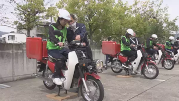 新人配達員が伝統の「赤いバイク」乗務訓練　走りの基本学ぶ【長野】