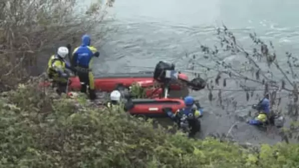 飯山市の千曲川でボートが転覆し紛失した散弾銃が川底から見つかる　弾が込められていたが使用された形跡なし【長野】
