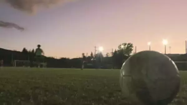 【全国高校サッカー選手権・県大会】ベスト４紹介　全国での経験を糧に成長 連覇を目指す「上田西」　７年ぶりのベスト４進出　個性派チーム「松本第一」