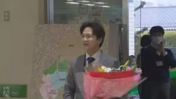 光井・津山市長が初登庁【岡山】