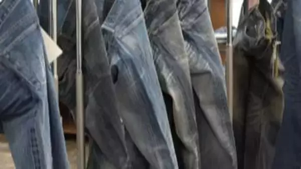 備前・備中・備後地域特産のデニム製品ずらり／岡山高島屋でイベント／４月１３日まで【岡山】