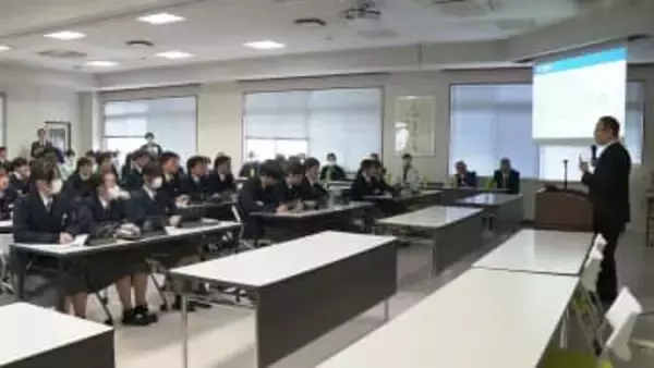 大事な判断「自分で出来るようになって」／岡山ＲＣ／岡山東商業高校で職業講座【岡山】