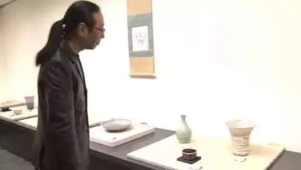 天神窯の陶芸家・岡本和敏さん／倉敷市で個展／２月２３日まで【岡山】