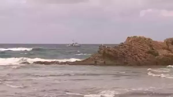 【続報】浦富海岸で水難事故…10代男性3人流され1人が行方不明　海保が夜間も捜索継続　（鳥取）