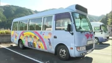 スクールバスに小学2年児童き去り　運行後の車内確認怠り気付けず　運転手を文書訓告処分（島根）