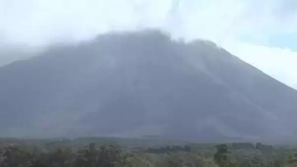 下山中に足を滑らせ転倒し骨折か　大山で男性が遭難…救助要請　夏山シーズンへ注意喚起（鳥取）