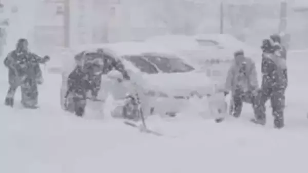 松江市で積雪38センチ…今季最強寒波で大雪に厳重警戒　8日夕方にかけ積雪など交通障害に厳重警戒を