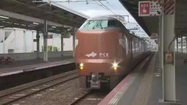 大型連休期間中のJRを倒木が“直撃”…岡山県の伯備線で約2時間半運転見合わせ　特急など10本運休
