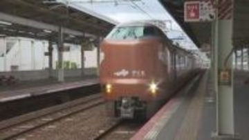 大型連休期間中のJRを倒木が“直撃”…岡山県の伯備線で約2時間半運転見合わせ　特急など10本運休