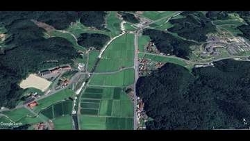 車が国道のガードレール突き破り田んぼに転落…運転していた72歳男性が一時意識不明で搬送（島根）