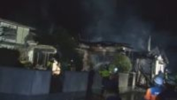 【速報】夜の住宅地で建物火災　高齢夫婦と連絡取れず　性別不明の１人の遺体発見　（島根・江津市）