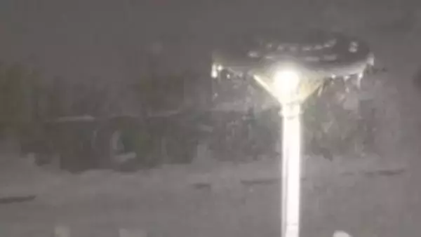 鳥取県に“顕著な大雪”情報　鳥取市で6時間に30センチの「ドカ雪」積雪40センチ超…交通障害に警戒