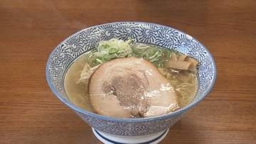 常連客も認めたおいしさ！人気店の「牛骨ラーメン」が袋めんに　行列店の味を通じ山陰の食の魅力を発信【鳥取発】