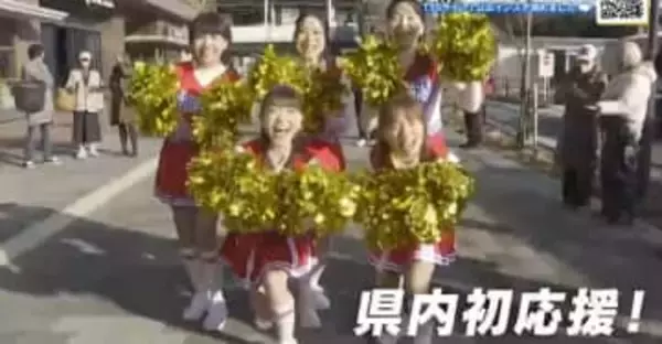 「ファイト！いってらっしゃい！」　通勤通学客を駅前で勝手に応援　突然の”朝チア”に「頑張ります！」