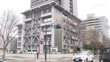 タクシー代の支払いをめぐり運転手の首を絞めたか　強盗未遂の疑いで男逮捕