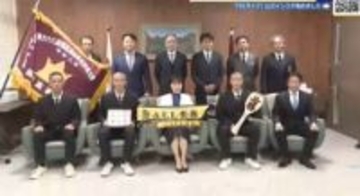 センバツ33年ぶり出場の崇徳高校　横田知事がしゃもじ贈り激励