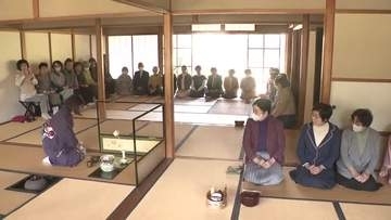 桜を愛でながら恒例のお茶会…「観桜茶会」　広島市 縮景園