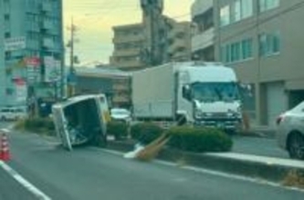 「酒に酔って車を運転した」中央分離帯越えて衝突事故　建設作業員の男（２３）を現行犯逮捕　広島市中区