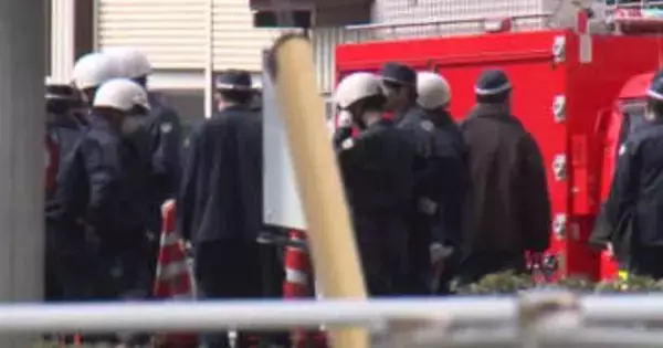 【続報】警察が突入し男性を発見　拳銃のようなものを持った男が立てこもり　住宅から発砲音　広島・福山市