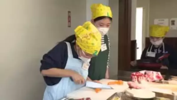 子どもたちが世界に誇る「和食」の家庭料理に挑戦！ 広島市 １４日