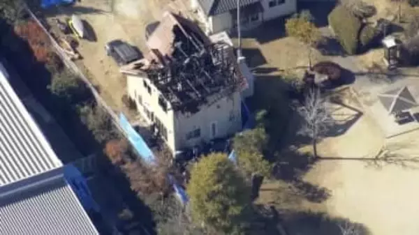 現場から油のような成分検出　東広島放火・殺人事件　広島県警が捜査本部設置　男性と妻は２階で襲われたか