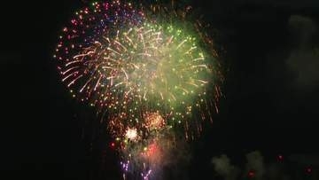 イルミネーションと花火のコラボ　『呉海上花火大会』に代わる花火大会　１１月下旬から１２月中旬開催へ