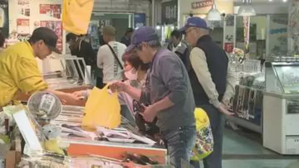 フラダンス披露＆浜焼きコーナーが人気　道の駅 いわき・ら・ら・ミュウ　福島