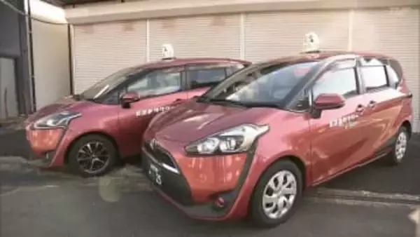 紅白で縁起もよし！白河だるまを走ってPR「だるまタクシー」運行開始　福島・白河市