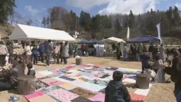 二本松市でマルシェ　地域の魅力発信　合戦場のしだれ桜の募金活動も行う　福島