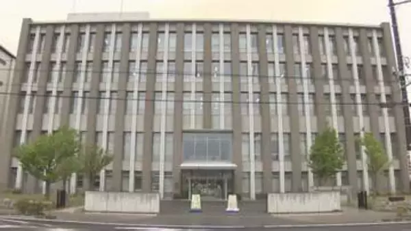 「仲が良かった女性職員が冷たい態度に…」コップや歯ブラシに体液、使わせるわいせつ行為…元巡査部長の初公判