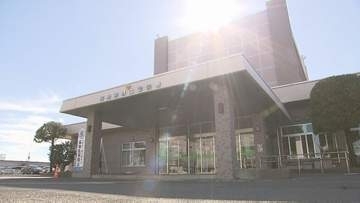 信号待ちの車に追突けが負わせ逃げたか　ひき逃げの疑いで職業不詳の男(40)逮捕　福島・郡山市