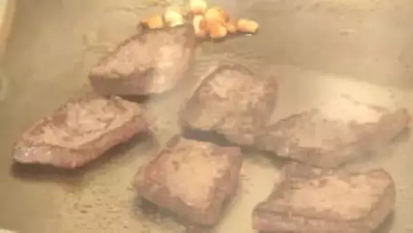 一流シェアがおいしさに舌鼓　ブランド牛「福粕花」をPR　福島