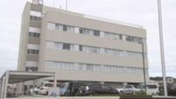 遊漁船が消波ブロックに衝突　釣り客2人けが　福島・いわき市勿来漁港