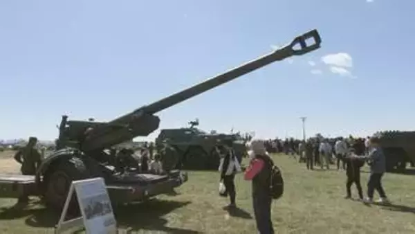 陸上自衛隊郡山駐屯地を一般開放　73周年記念イベント　福島