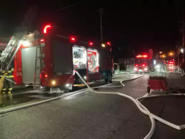 「倉庫内で火が見える」富山市の倉庫で火災　火は約40分後にほぼ消し止められる